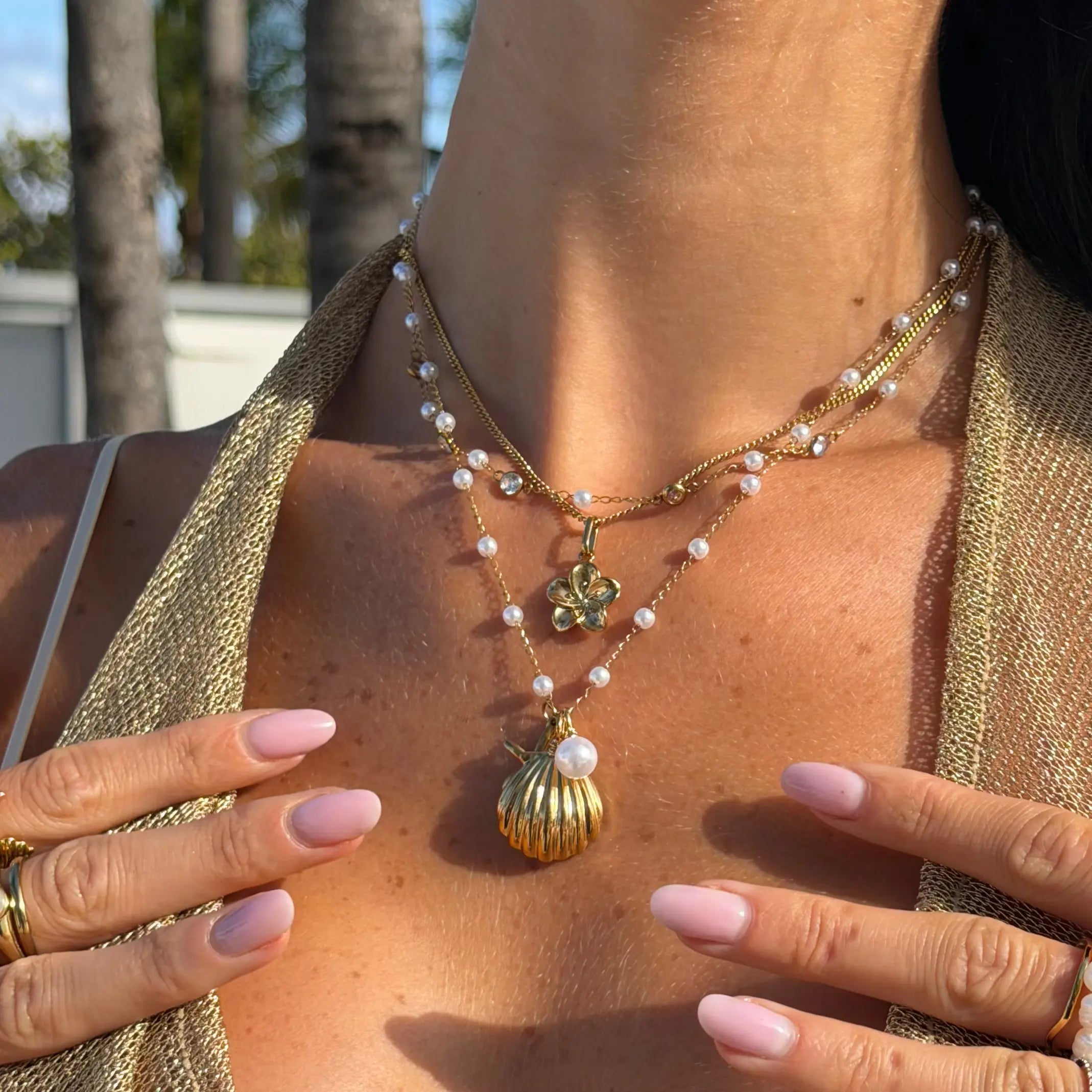EVRY JEWELS Gold or Silver Plated Women'S Hypoallergenic Coastal Crush Necklace Collection