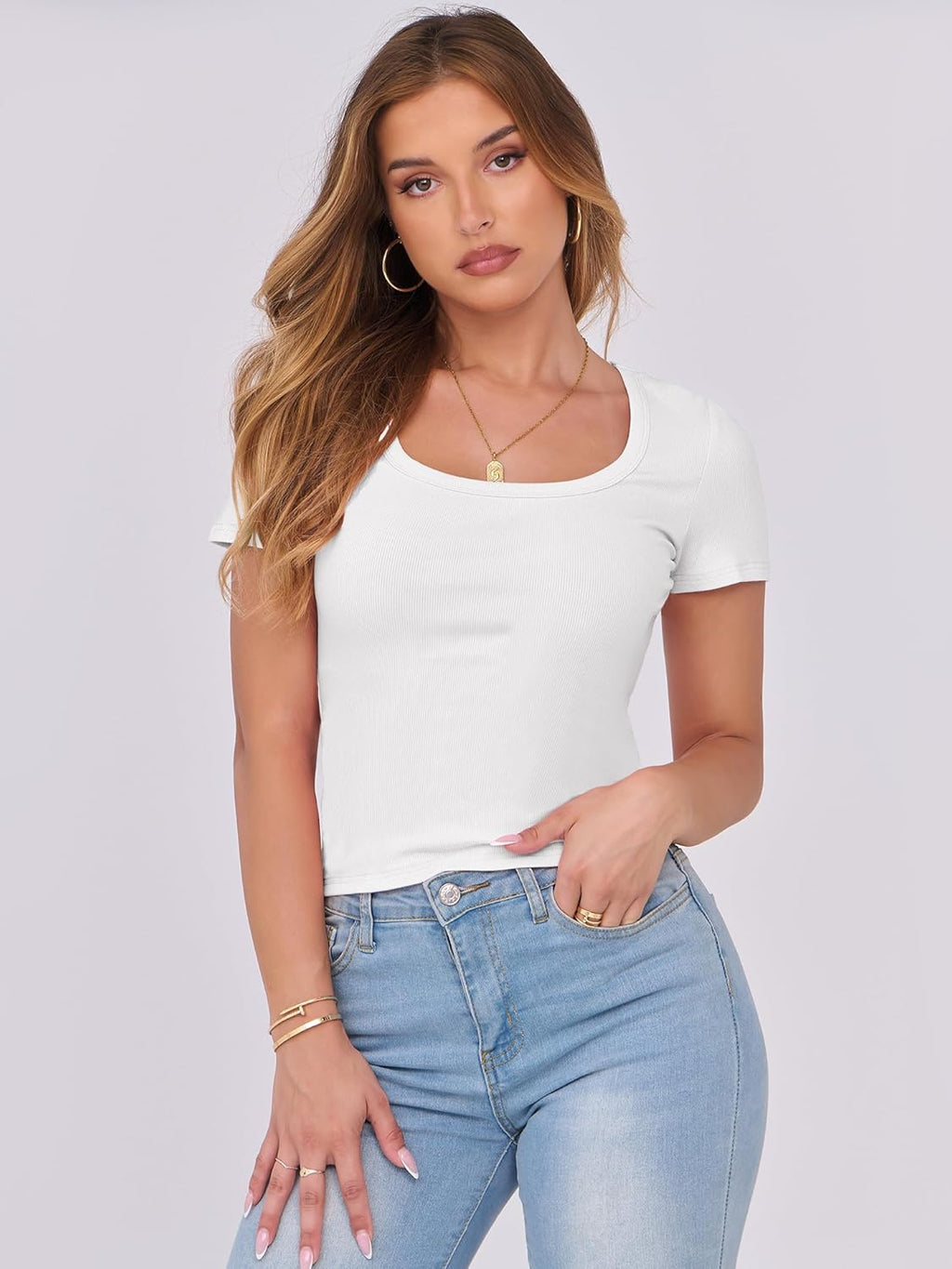 Women's Short Sleeve Scoop Neck Ribbed Knit Slim-Fit Basic Tee - Casual Summer Apparel for 2026 Spring Collection