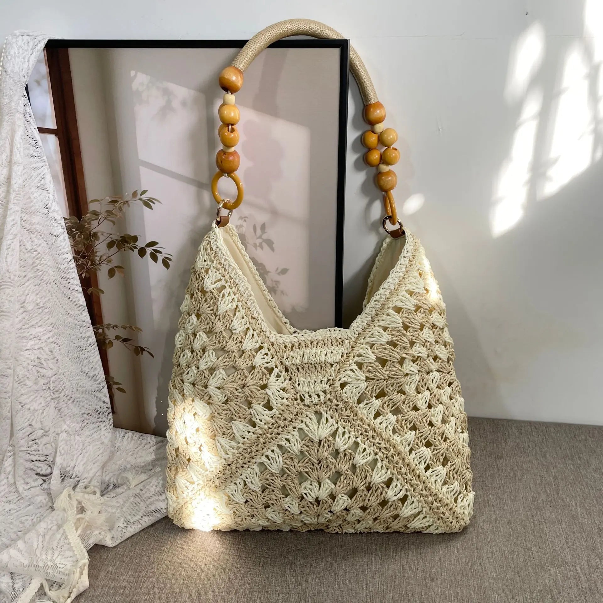 Chic Handmade Woven Shoulder Bag - Perfect for Summer Beach Days & Vacations!