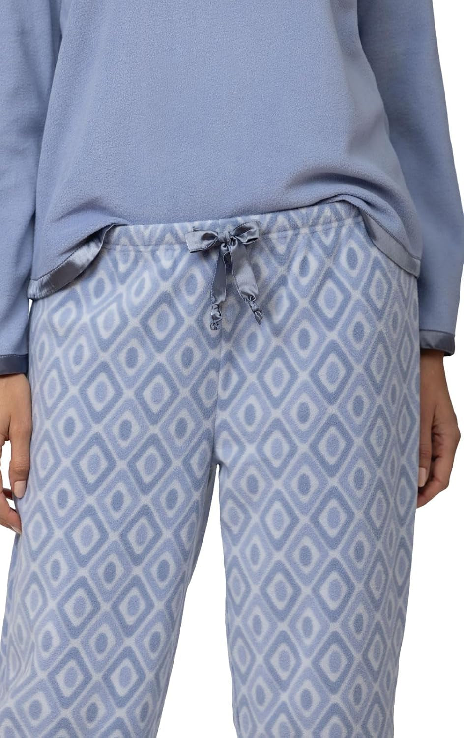 Cozy Up in Style with Our Women's Periwinkle Geo Print Snuggle Fleece Pajamas