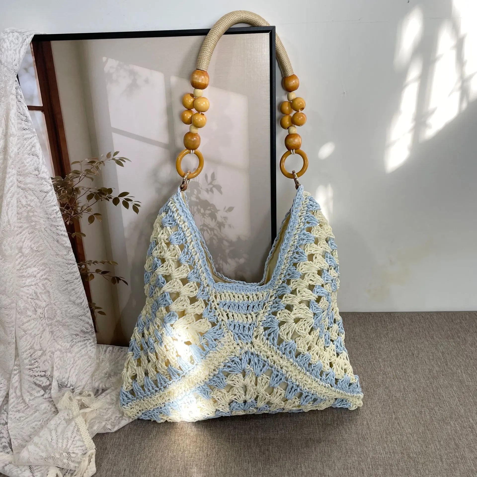 Chic Handmade Woven Shoulder Bag - Perfect for Summer Beach Days & Vacations!