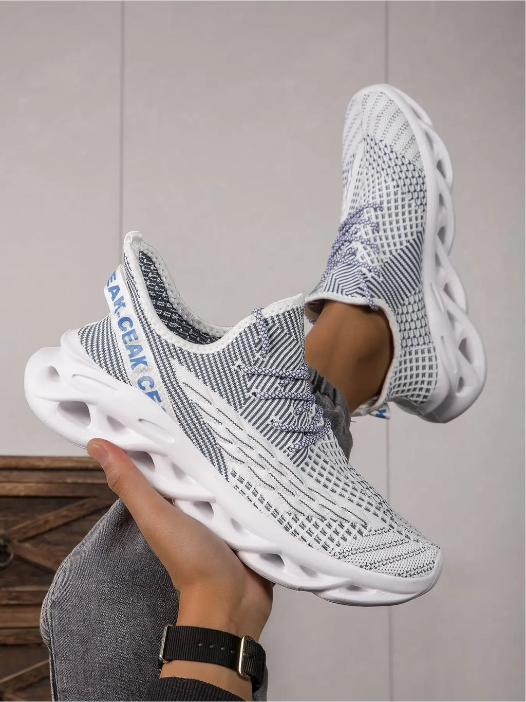 Men'S Breathable Flyknit Sock Shoes: Elastic Sock Cuff Wrap, Fatigue-Free Walking Shoes, Athletic Walking Shoes, Flexible Shoe