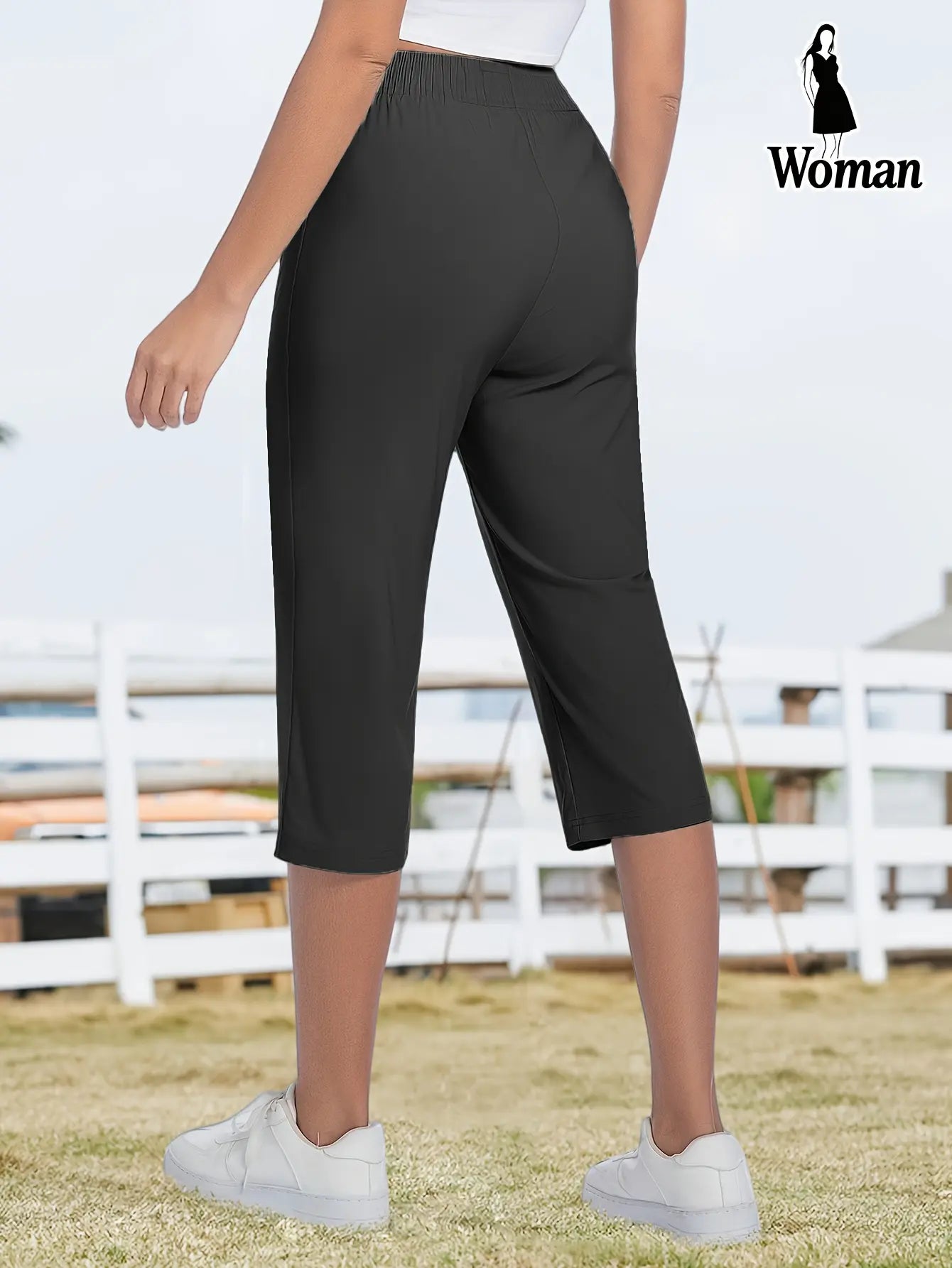 Elevate Your Summer Wardrobe with Our 3-Pack Women’s Capri Pants – Comfortable Drawstring Waist and Functional Zipper Pockets for Everyday Adventures