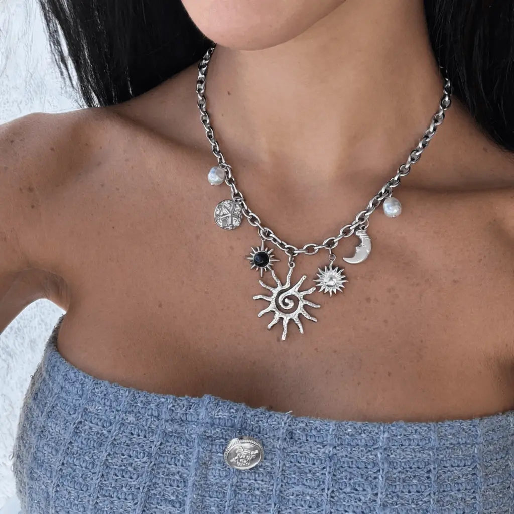 EVRY JEWELS Gold or Silver Plated Women'S Hypoallergenic Coastal Crush Necklace Collection