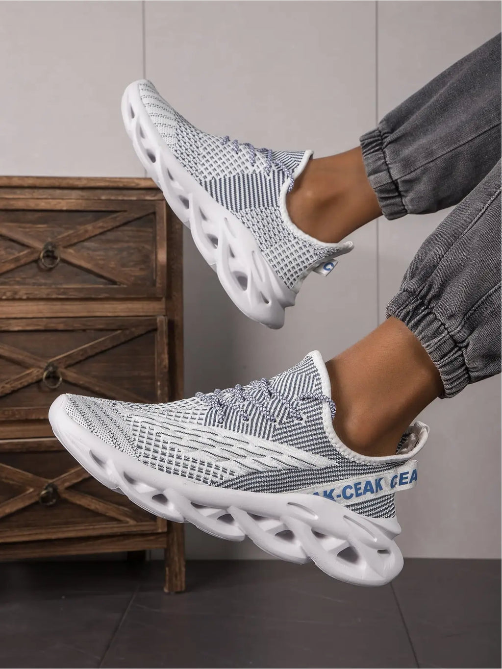 Men'S Breathable Flyknit Sock Shoes: Elastic Sock Cuff Wrap, Fatigue-Free Walking Shoes, Athletic Walking Shoes, Flexible Shoe