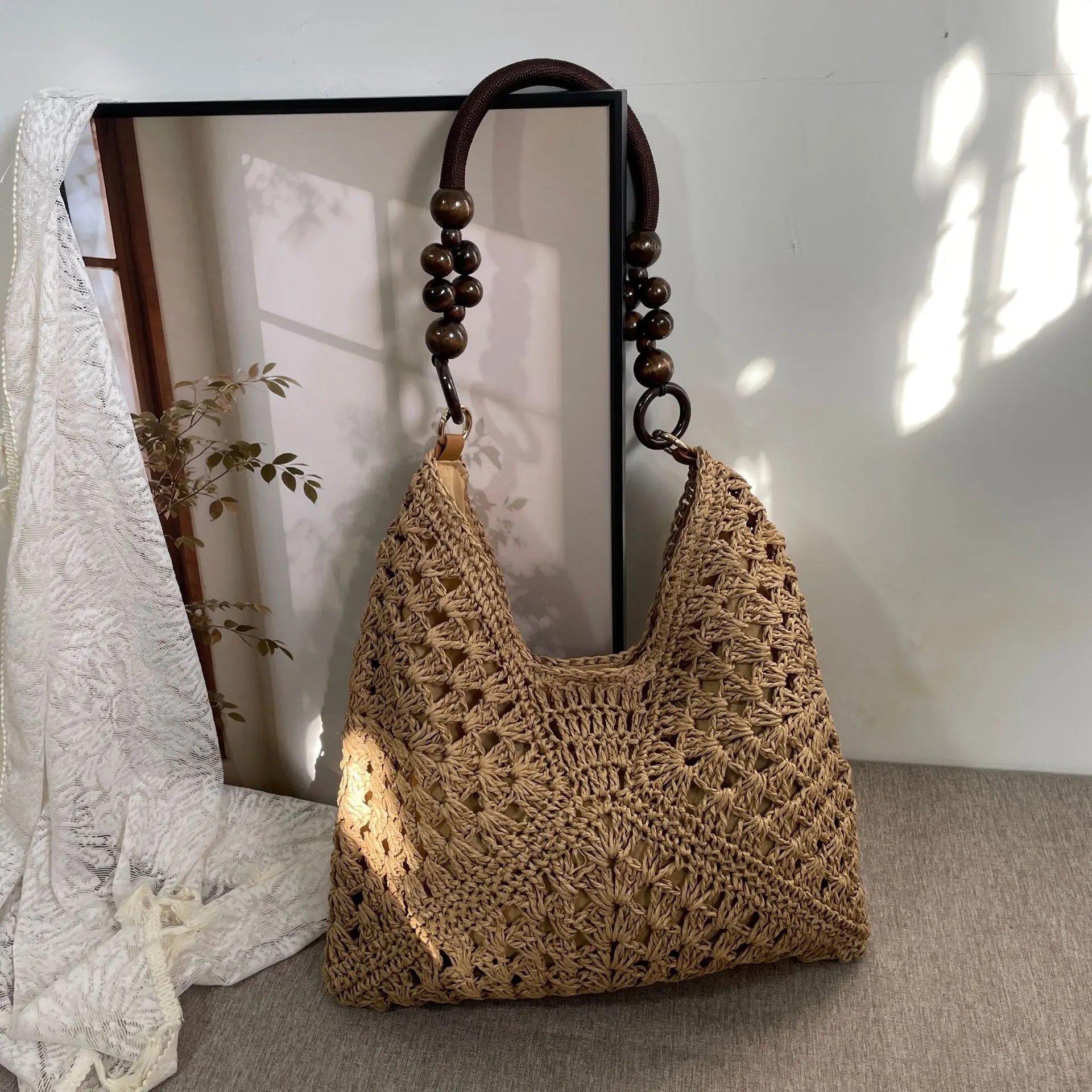 Chic Handmade Woven Shoulder Bag - Perfect for Summer Beach Days & Vacations!