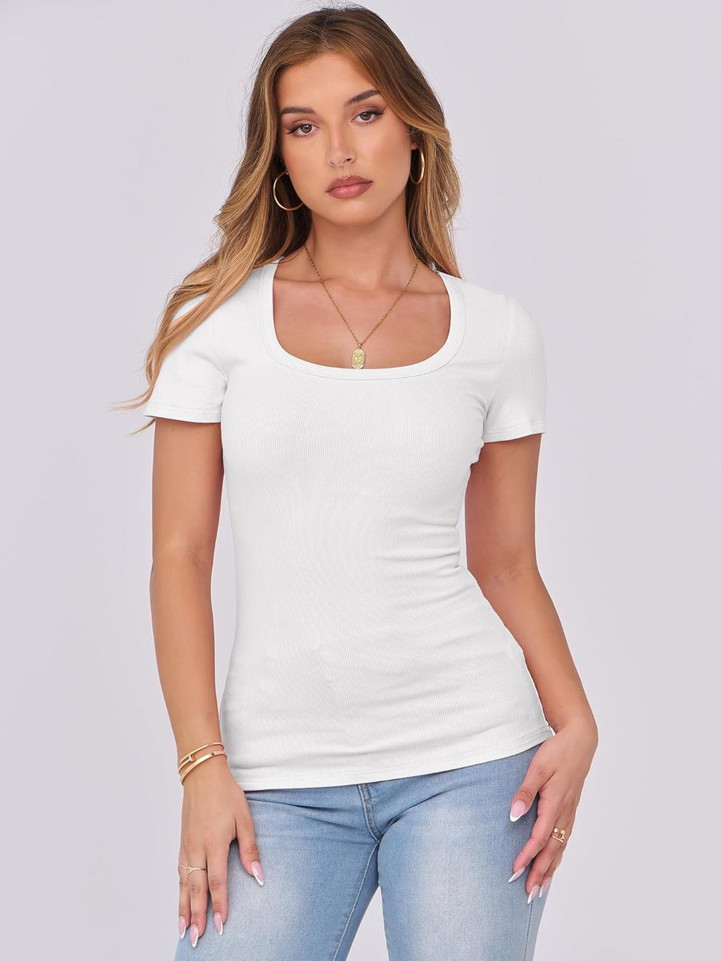 Women's Short Sleeve Scoop Neck Ribbed Knit Slim-Fit Basic Tee - Casual Summer Apparel for 2026 Spring Collection